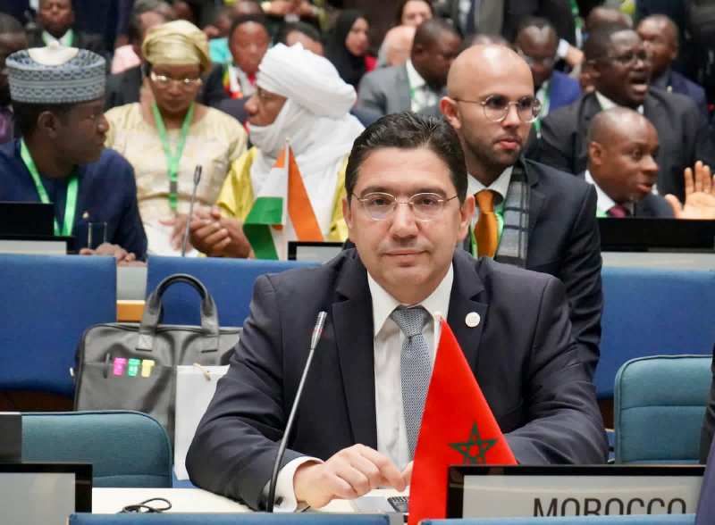 مباحثات الغرفة المغلقة بمقر السفارة الامريكية في مدريد